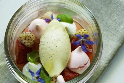 Pudding with ice cream meringue and fruit