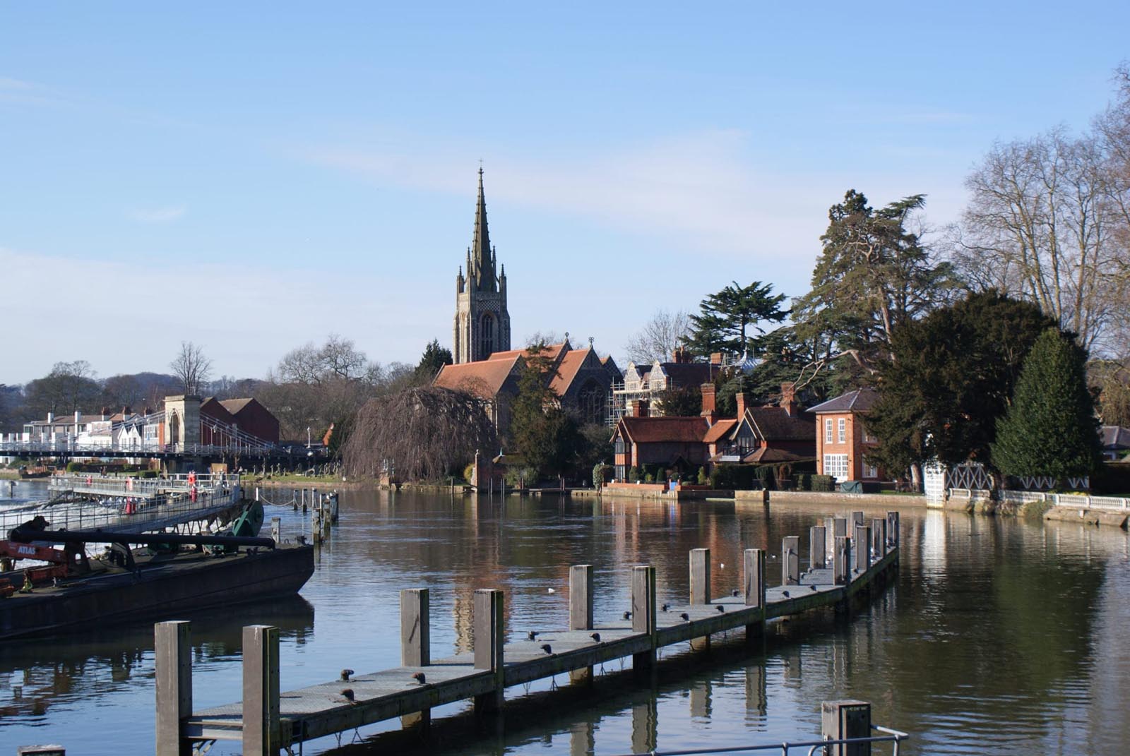 Marlow Local Attractions Hurley House Hotel